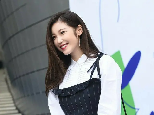 Hyosung (Secret), 2nd day event participation. Fashion show ”2017 S / S HERASeoul Fashion Week”, Don