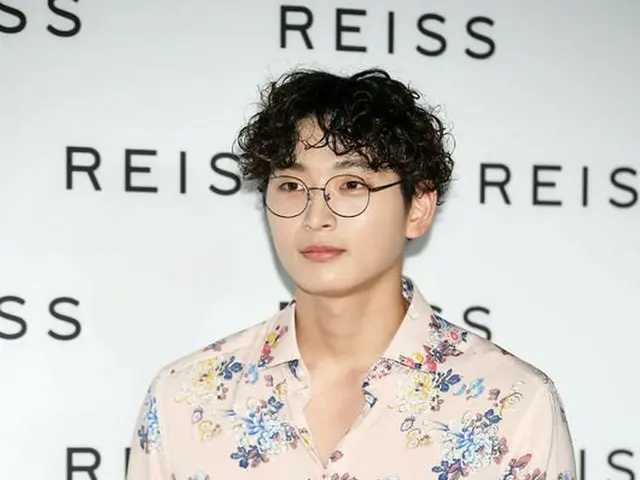 2AM Jin Un, attended RISS photo event. Seoul City Gangnam - gu, SI LAB.