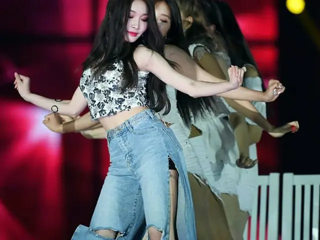 CHUNG HA, ”KSTAR 2018 Korea Music Festival” shows off at the stage.