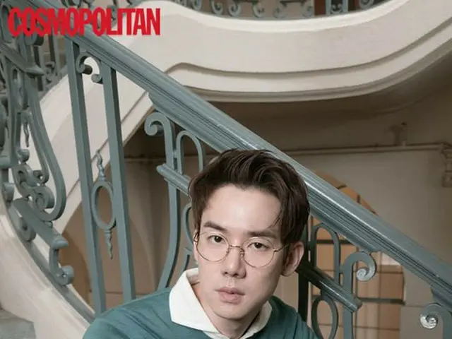 Actor Yoo Yeon Seik, released pictures. Magazine ”COSMOPOLITAN”.