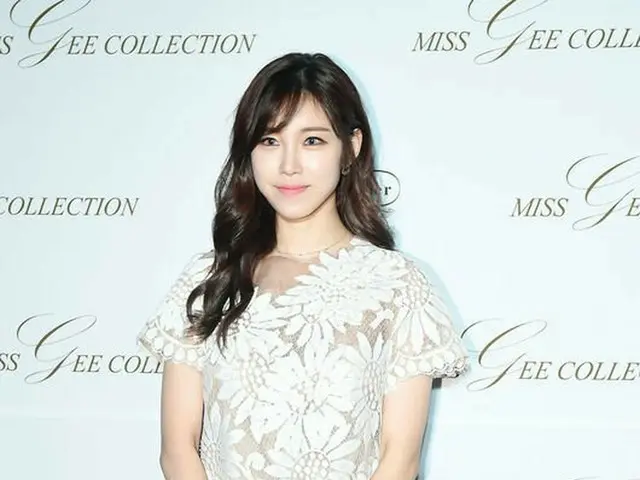 Hyosung (Secret), ”2017 F ​​/ W HERASeoul Fashion Week” attended the MISS GEEshow.