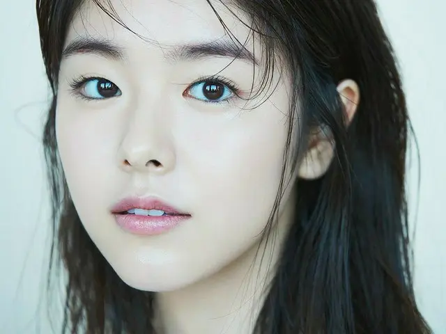 Actress model Erika Karata, appeared on Korea TV Series. . ● Actor Song JoongKi, starring Jang Dong
