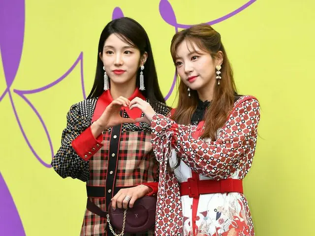 LABOUM Hein & Jien attended the photo wall event at DOUCAN show “2020 S / SSeoul Fashion Week”. 17th