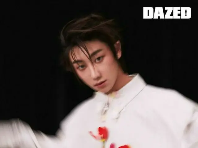 เจ็ด 8. ภาพประกอบ "DAZED KOREA" ฉบับเดือนเมษายน