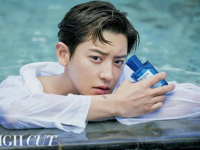 EXO ชานยอลเพิ่มการพิมพ์แผ่นแม่พิมพ์ "บาดแผลสูง" .