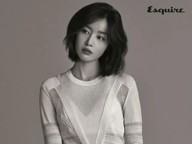 Secret former member Han Sonna, released pictures. Magazine ”Esquire”.