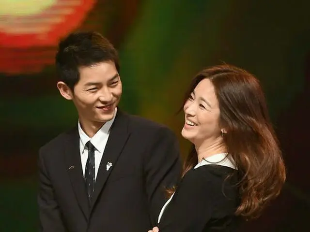 ”Songson Couple” Song Joong Ki, Song Hye Kyo, the theory today ”Philosophy”.First meeting of family