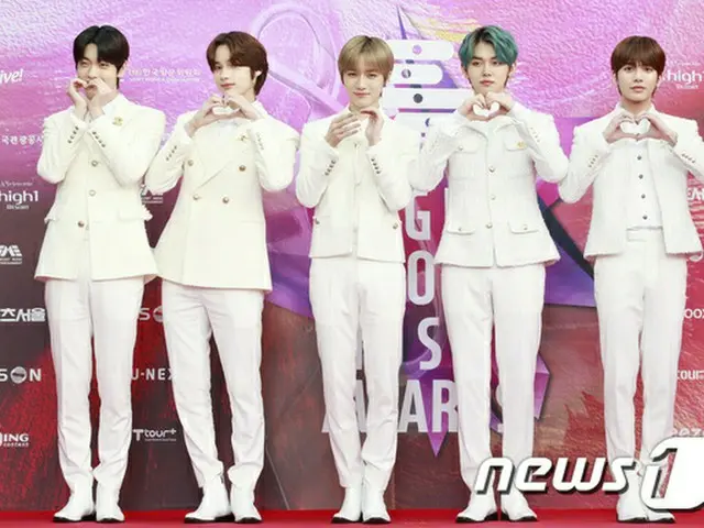 TXT จะปล่อยอัลบั้มในกลางเดือนพฤษภาคม .