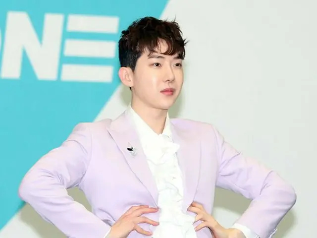 2AM Jo Kwon explained on SNS that he went to a club with a new corona outbreak,and was asked to expl