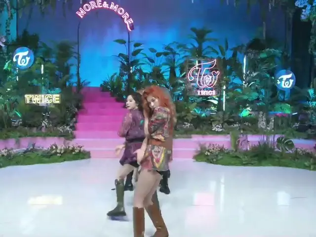 TWICE เปิดตัวด่านแรก ..  ●เวลา 18:00 น. มินิอัลบั้มที่ 9 "MORE & MORE" MV ได้รับ