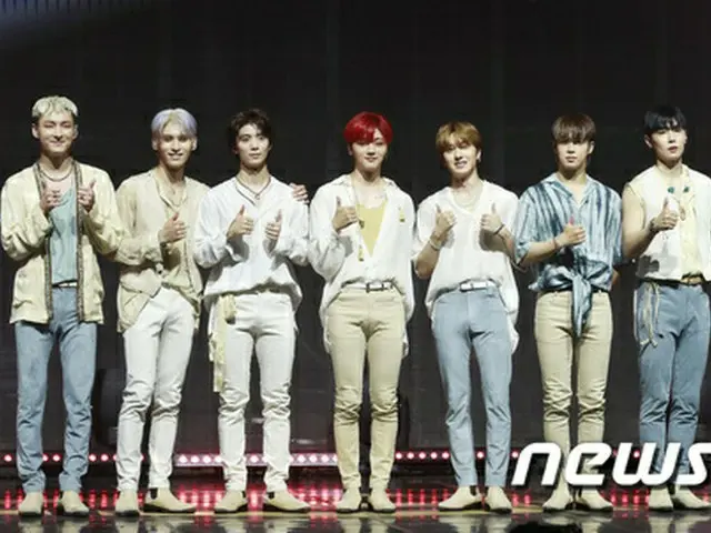 ปรากฏตัวในซีรีส์ JTBC ทางทีวี 6 ตอน "พวกเรารักคุณหรือเปล่า?" ..