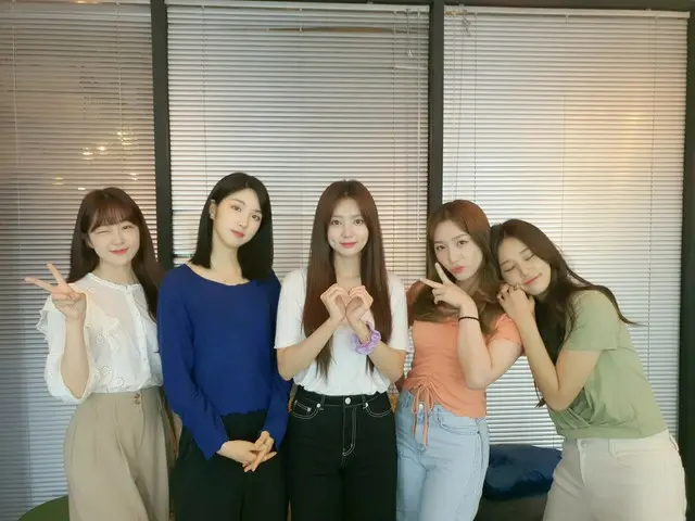 [T Official] LABOUM, [#LABOUM] Latte 💜 It's been a long time and it was fun🙋♀️🙋♀️🙋♀️🙋♀️🙋♀️💕 #