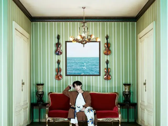 [D สูตรใหญ่] #BTS #BTS #BTS_BE concept photo- 뷔 (V) 🎧 #Curated_by_BTS #V #뷔  