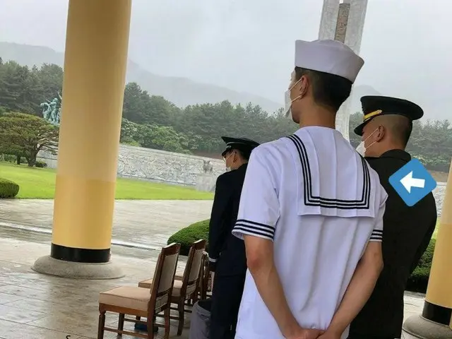 Navy #Park BoGum วันนี้ "มุมดาบ" กำลังเป็นประเด็นร้อนในเกาหลี ●ประเพณีของกองทัพเ
