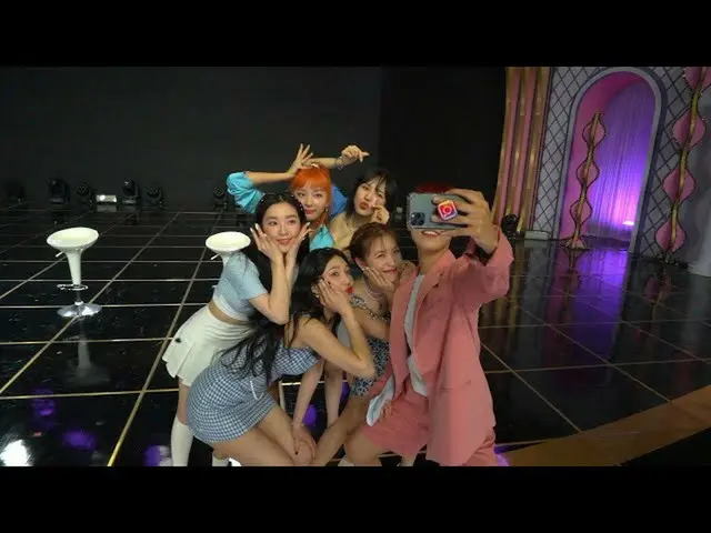 【t公式】RedVelvet、Beyond LIVE - RedVelvet ONLINE FANMEETING 'interView Vol.7 : QUEE