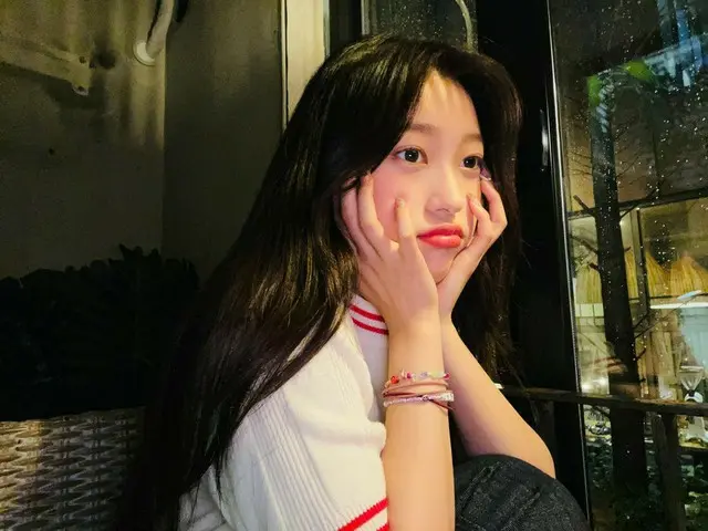 [เป็นทางการ] LOONA (ลูน่า), [#เชอรี่ / #เชอรี่] Ohbit! ! ช่วงนี้ฝนตก ㅠㅠ ฝนตกทุกค