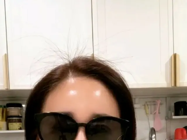 นักแสดงสาว ฮัน ซูวอน รายงานกับแฟนๆ ทาง SNS ว่าเธอทำตาสองชั้น ..