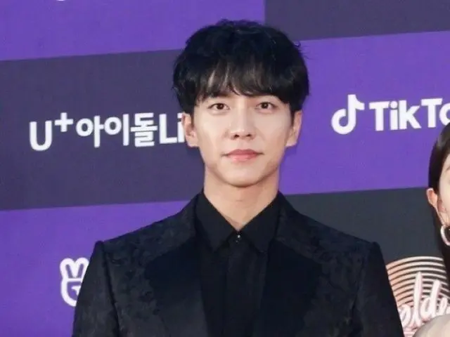 อีซึงกิ (Lee Seung Gi) แฟนๆ บางคนร้องขอให้ยุติสัญญาพิเศษกับต้นสังกัด HOOK Entert