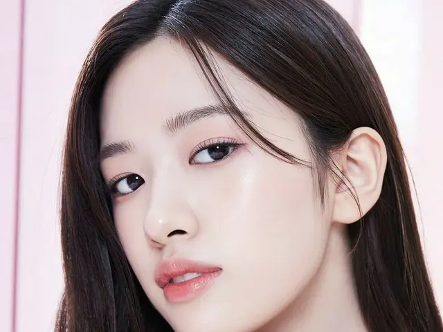 IVE Eugene ได้รับเลือกให้เป็นนางแบบคนใหม่ของแบรนด์เมคอัพ CLIO .