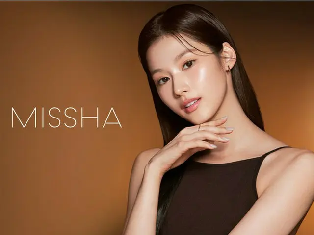 ชานะ (TWICE) และ "MISSHA" รำพึงในงานเปิดตัว .