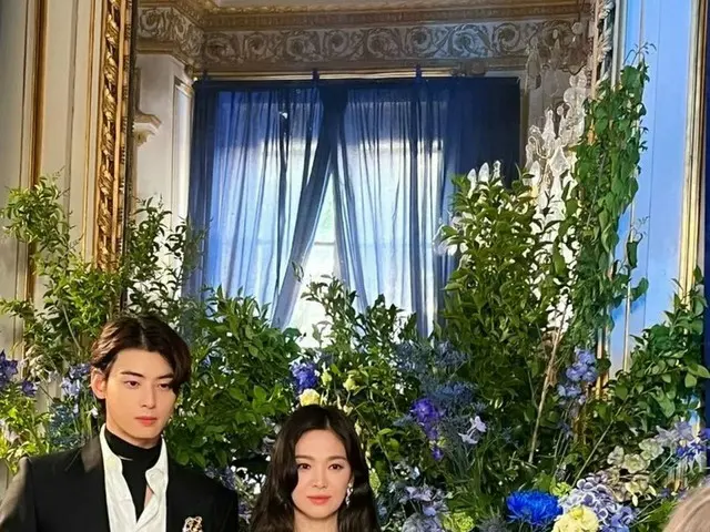 นักแสดงหญิง ซงฮเยคโย และ ชาอึนอู เข้าร่วมงาน Chaumet .