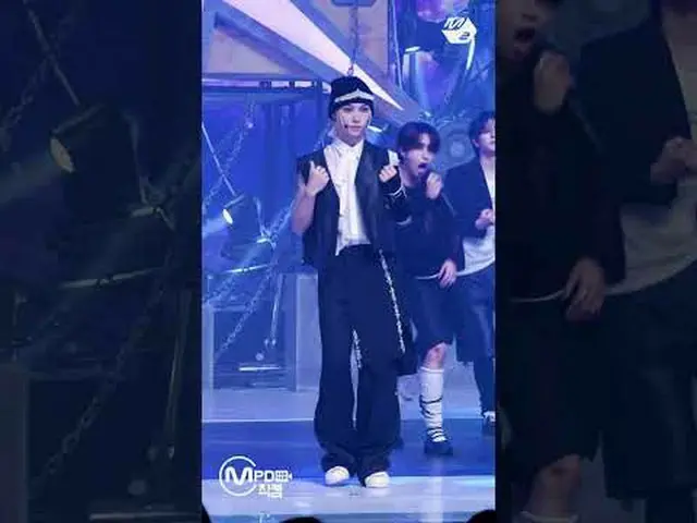 เบส Felix_ Cave เหมาะที่สุดทุกครั้งที่คุณฟัง #MPD fancam เพิ่มเติมจาก #M2? :D เฟ