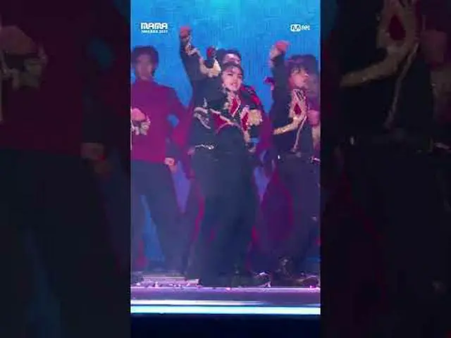 ทุกคนครับ จีฮุนของพวกเรากำลังบิน #2023MAMA #武公#超#SEVENTEEN #SEVENTEEN_ #WOOZI #W
