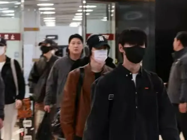 NCT 127 กลับบ้านบ่ายวันที่ 11 @ สนามบินนานาชาติกิมโป