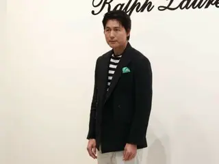 จองวูซองเข้าร่วมการประชุมผ่านภาพถ่ายการนำเสนอของ Ralph Lauren SPRING 2024