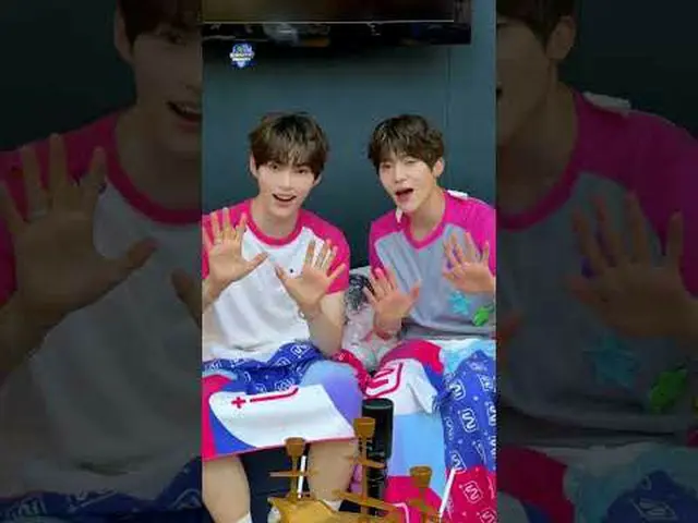 ▶ กดติดตามช่อง Mnet YouTube : กดไลก์ Facebook และ Twitter เพื่อรับข่าวสาร K-Pop 