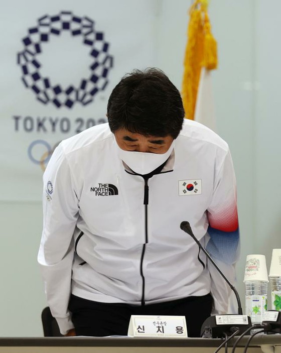 ทีมเกาหลีดำเนินการ "ศูนย์อาหารกลางวันของโรงเรียน" นอกหมู่บ้านโอลิมปิก = "แจกเบนโตะ" ให้กับนักกีฬาที่ปฏิเสธส่วนผสมของญี่ปุ่น