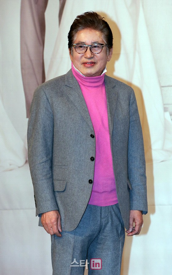 นักแสดง "Araceb" คิมยงกุน "อายุไม่เกิน 39" "สนับสนุนเต็มที่" สำหรับการตั้งครรภ์ของคู่เดท = ลูกชายและนักแสดงฮาจองอูก็ "ได้รับพร"