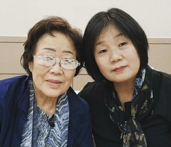 <ความเห็นจาก W> ศาสตราจารย์ที่สงสัยในความสัมพันธ์ระหว่างนักเคลื่อนไหวหญิงปลอบโยนกับ "กำลังติดตาม" ของเกาหลีเหนือ = บันทึกการบรรยายในมหาวิทยาลัยที่ถูกฟ้องร้องโดยอัยการเกาหลีใต้ (3)