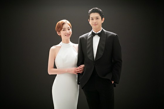 นักแสดงสาว หวังจีวอน ประกาศแต่งงานกับนักเต้นบัลเลต์หนุ่ม "สัญญาว่าจะเป็นคู่ชีวิต"