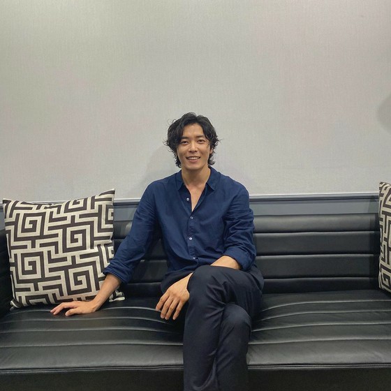 [หัวข้อ] นักแสดง Kim Jae Wook รูปถ่ายประจำวันที่ดึงดูดใจผู้หญิงคือหัวข้อยอดนิยม