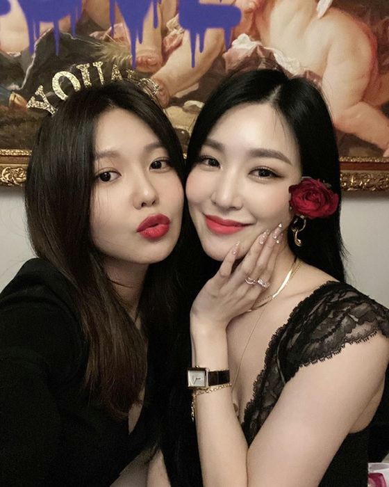 "SNSD (Girls 'Generation)" รักทิฟฟานี่ ... จากซูยองถึงซอฮยอน "สุขสันต์วันเกิด"