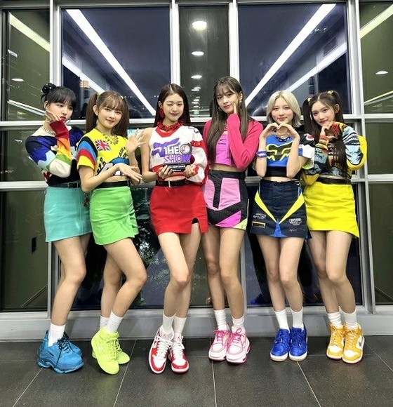 ``IVE'', ``After LIKE'' คัมแบ็กและที่ 1 พร้อมกัน... คว้า 24 รายการเพลงในรอบ 9 เดือนนับตั้งแต่เดบิวต์