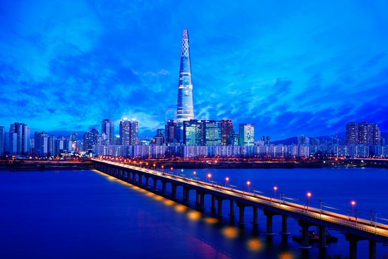 ``อุบัติเหตุอิแทวอน'' หมายจับอดีตหัวหน้ายงซานถูกปฏิเสธ ... เจ้าหน้าที่ตำรวจควบคุมตัว = เกาหลีใต้