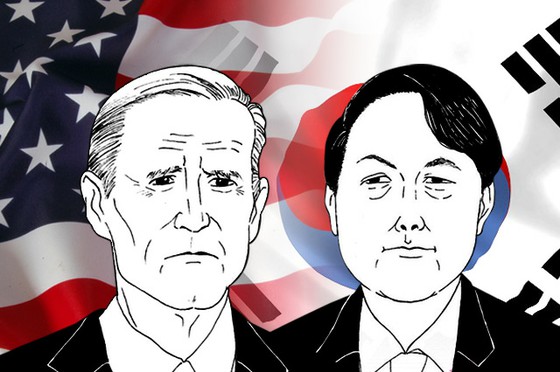 Biden ขอให้ Yoon จัดงาน “Democracy Summit” อย่างเป็นทางการ