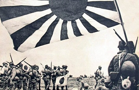 ศาสตราจารย์ชาวเกาหลีใต้ ``ธงอาทิตย์อุทัยเป็นธงอาชญากรสงคราม'' … อีเมลประท้วงการนำ ``ธงเรือป้องกันตนเอง'' เข้าสู่ท่าเรือปูซาน