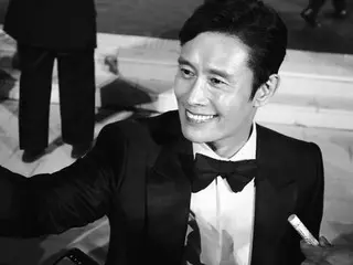 นักแสดงหนุ่ม อีบยองฮุน พระเอกของวงการ... “ออร่าเอกลักษณ์” บนพรมแดงเวนิส