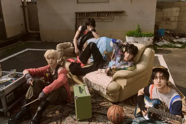 “FNC新鋭”「AxMxP」、初動6万枚突破…バンド歴代デビューアルバムで1位