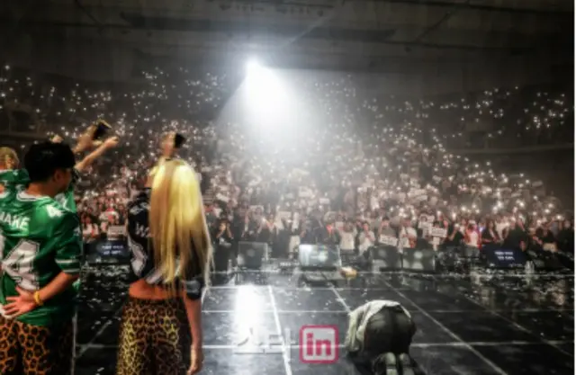 歌手キム・ゴンモ、「結婚もして離婚もして」…6年ぶりのステージ復帰