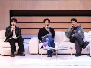 S.COUPS และ MINGYU จากวง SEVENTEEN สร้างความร้อนแรงให้กับปาร์ตี้แฟนคลับ... SEUNGKWAN ร่วมเป็นพิธีกร