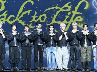 "&TEAM" "กิจกรรมในเกาหลีที่รอคอยมานาน... ความตื่นเต้นของวันเดบิวต์แรกๆ กลับมามีชีวิตชีวาอีกครั้ง"