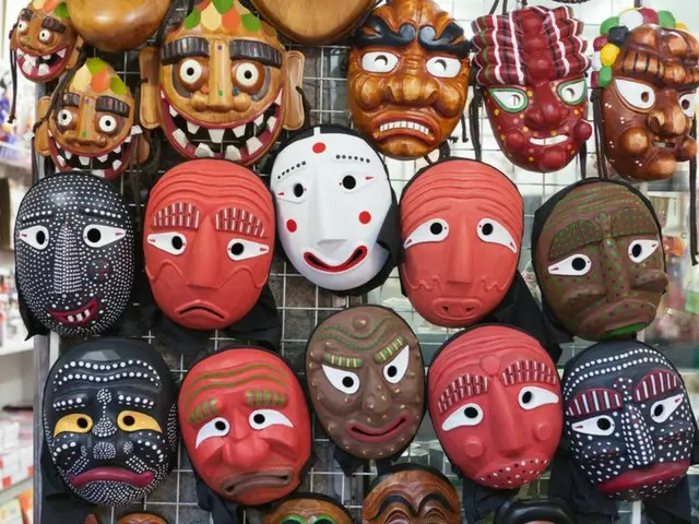 "ผมไม่รู้ว่าเขาเป็นผู้รับ"... นักแสดงดาวรุ่งวัย 20 ปีที่มีส่วนเกี่ยวข้องกับการฉ้อโกงโอนเงินผ่านธนาคารได้รับโทษรอลงอาญา - สื่อเกาหลีใต้