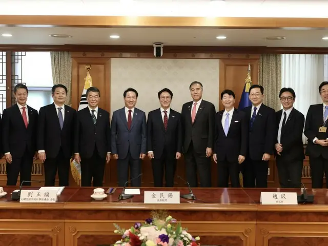 日本の知事たちに会った韓国首相…「両国関係の発展を期待」