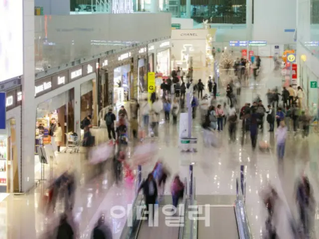 พบธนบัตรมูลค่า 1.4 พันล้านวอนในกระเป๋าเดินทางที่โหลดใต้เครื่องที่สนามบินอินชอน ประเทศเกาหลีใต้