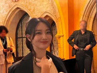 ชินมินอา จักรพรรดินีนาเวียร์ เข้าดิสนีย์แลนด์... ช้อนแห่งความน่ารักในความสง่างาม