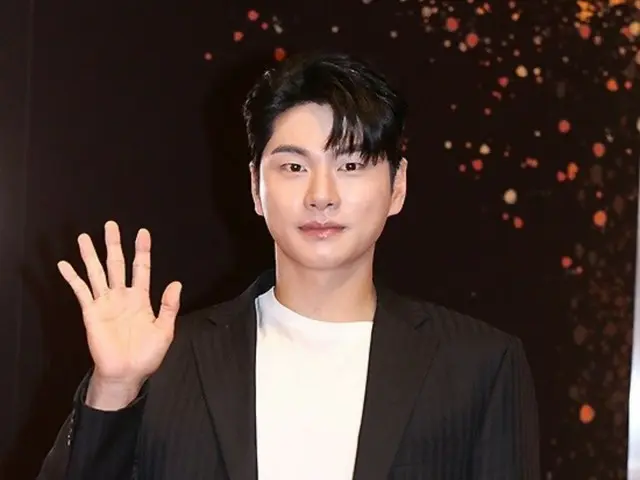 หญิงสาวชาวเยอรมันที่เปิดเผยชีวิตส่วนตัวของนักแสดงอีอีคยองที่ "ไม่ใช่ AI" กลับคำพูดของเธออีกครั้ง → บัญชีของเธอหายไป... ความจริงเบื้องหลังความวุ่นวายนี้คืออะไร?